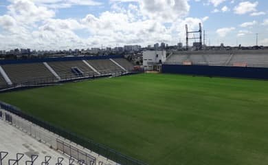 🏟️ De Pelé a Zico! Relembre as finais de Libertadores no