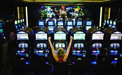 Tudo o Que Precisa Saber Sobre Apostas nas Slot Machines