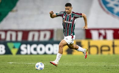 André diz que Fluminense é favorito contra o Flamengo: 'Estamos jogando  mais