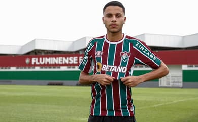 As vésperas da estreia do Fluminense no Mundial, John Kennedy diz que  trabalharia com eventos: 'Gosto da noite' - Lance!