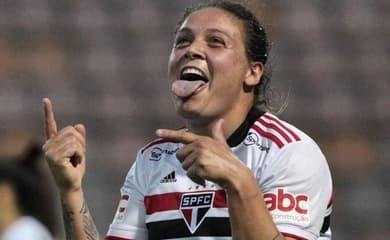 Destaque do São Paulo, Gláucia comemora classificação para a final do Campeonato  Paulista Feminino - Lance!