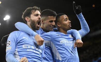 Manchester City vence novamente PSG e avança à final da Champions