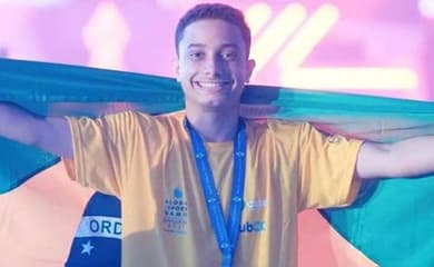 Campeão dos campeões: Conheça o jovem que vai representar o Brasil em  Mundial de game