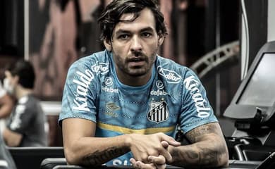 Goulart marca pela primeira vez e Santos volta a vencer no