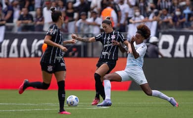 Corinthians vence Grêmio com gol aos 48 e conquista Supercopa