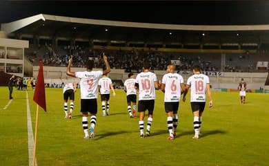 Dez primeiros jogos do Vasco em 2022 têm boas notícias, mas primeira crise:  'Vamos continuar construindo' - Lance!