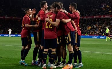 Islândia x Portugal: onde assistir, horário e prováveis escalações do jogo  pelas Eliminatórias da Eurocopa - Lance!