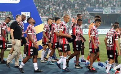 Tricolor domina premiação do Paulistão 2021 - SPFC