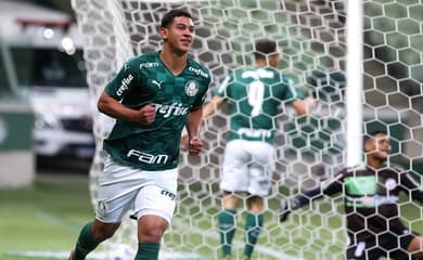 O XI dos talentos de Palmeiras e Santos que jogam na Europa