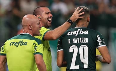 Palmeiras supera São Paulo no Morumbi e garante classificação