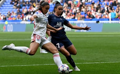 Champions feminina: Lyon vence jogo para esquecer da guardiã do PSG