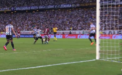 CBF divulga áudio e vídeo do VAR sobre o gol anulado do Flamengo