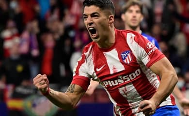 Campeão espanhol, Suárez confirma permanência do Atlético de