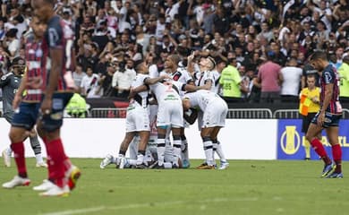 Há 33 jogos invicto, Vasco atual está a três partidas de fazer história –  Vasco da Gama