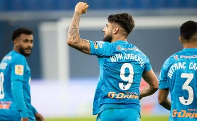 Zenit volta a vencer no Campeonato Russo com boa atuação de brasileiro -  Lance!