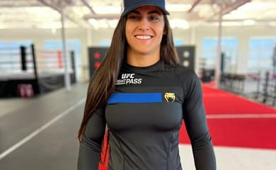 Michele Oliveira vence luta de grappling no UFC Fight Pass