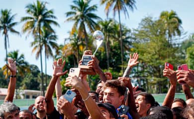 Com dois gols de Rayan, Brasil vence a primeira no Mundial Sub-17 – Vasco  da Gama