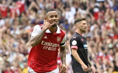 Gabriel Jesus sente lesão no joelho e desfalcará o Arsenal por