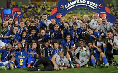 Seleção brasileira feminina bate Colômbia e conquista a Copa
