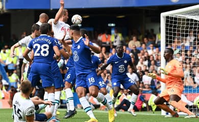 Com gol de Kane, Tottenham busca empate no fim contra o Chelsea