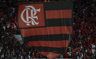 Torcida do Flamengo canta Palmeiras não tem mundial 