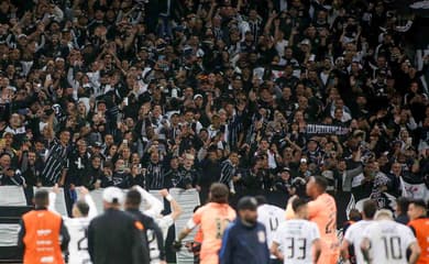 O Corinthians se recusou a vender ingressos online para a torcida do Flu e  vai vender apenas 2 horas antes do jogo no próprio estádio : r/futebol