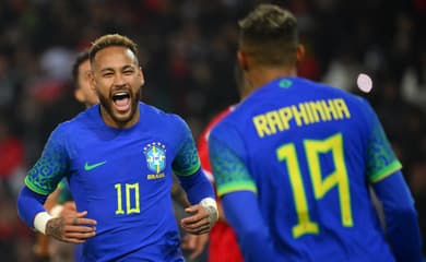 Técnico da Itália joga favoritismo para Brasil e Rússia no Mundial
