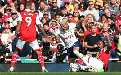 Gabriel Jesus perde chances e Arsenal só empata com Southampton no Inglês