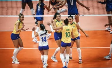 Brasil estreia com vitória no tie-break pelo Mundial de Vôlei