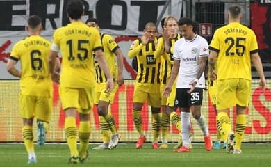 Com gol de Bellingham, Borussia Dortmund bate o Frankfurt e avança na  Bundesliga - Lance!