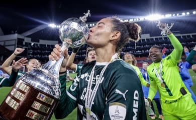 Palmeiras é eleito o melhor time do mundo, título inédito para o país 