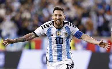 O Qatar fez de Lionel Messi o melhor do mundo, Futebol internacional