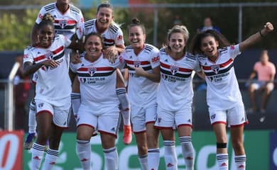 Corinthians goleia o São Bernardo e está na final da Copa Paulista Feminina  - Lance!