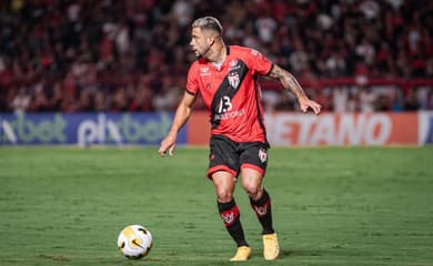 Na mira do Vasco, Tomás Rincón define onde vai jogar em 2024 –