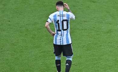 Messi após fechar época com derrota: Ficamos com as coisas boas