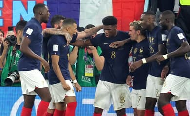 Terceiro dia de Copa termina com dois empates e vitória da França