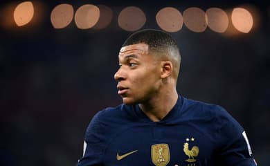 Mbappé marca três vezes e é o maior artilheiro em finais de Copa do Mundo, frança