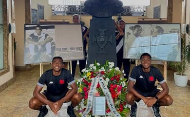 Títulos, gols, cinema, música e mais: a vida e a obra de Pelé, o Rei do  Futebol - Lance!