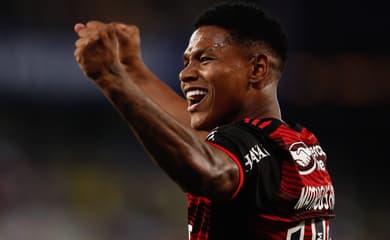 Flamengo - Contratações: novidades e rumores do mercado rubro-negro