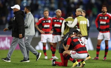 Novos jogadores podem indicar saída de ídolo do Flamengo