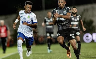 Probabilidade de rebaixamento do Corinthians diminui após empate