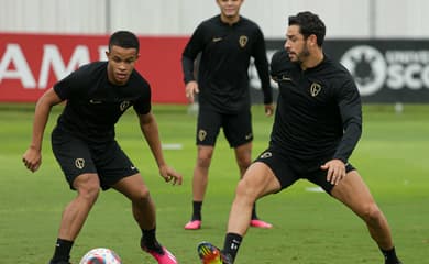 São Paulo segue com preparação para enfrentar o Corinthians; veja provável  escalação