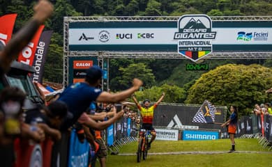 Domingo, 17, com Torneios e Corrida de Rua - Avelar Esportes