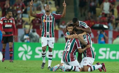 FLUMINENSE HISTÓRICO on X: O dia 02/08/1952 jamais sairá da história do  Fluminense: o clube acabara de conquistar seu primeiro título internacional  de forma invicta! Os jornais da época noticiavam na manchete