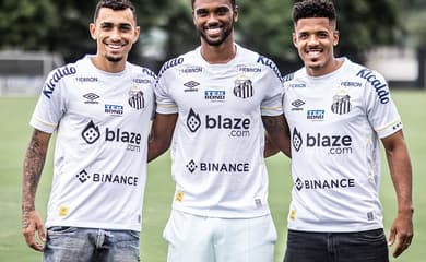 Água Santa anuncia dois jogadores para reforçar o meio de campo