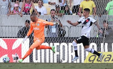Vasco não sofreu gols em 6 dos seus 9 jogos oficiais da temporada 2023