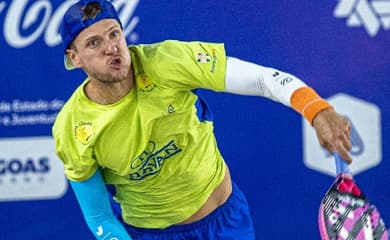 PICKLEBALL: CONHEÇA O ESPORTE COM RAQUETE QUE COMEÇA A CRESCER NO BRASIL 