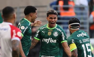 O que o jogo entre Flamengo e Palmeiras representa para o Campeonato  Brasileiro? - Lance!