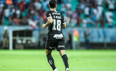 Meia do Corinthians está fora de grande clássico ou vai jogar?