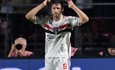 São Paulo recebe San Lorenzo e luta pela classificação na Sul